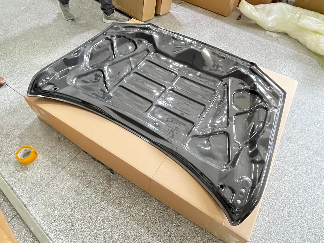MS6R OE-Style Carbon Fiber Hood for 2006-2007 Mazdaspeed 6