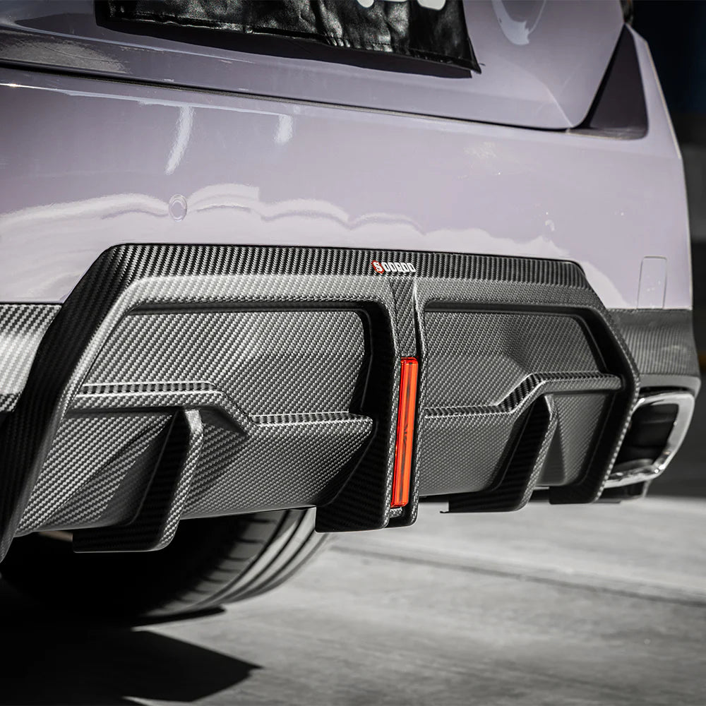 Sooqoo Dry Carbon Rear Diffuser with Light for BMW 2 Series G42 (2022–Present)