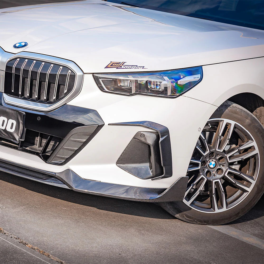 Sooqoo Dry Carbon Front Bumper Inserts for BMW 5 Series G60 (2024–Present)