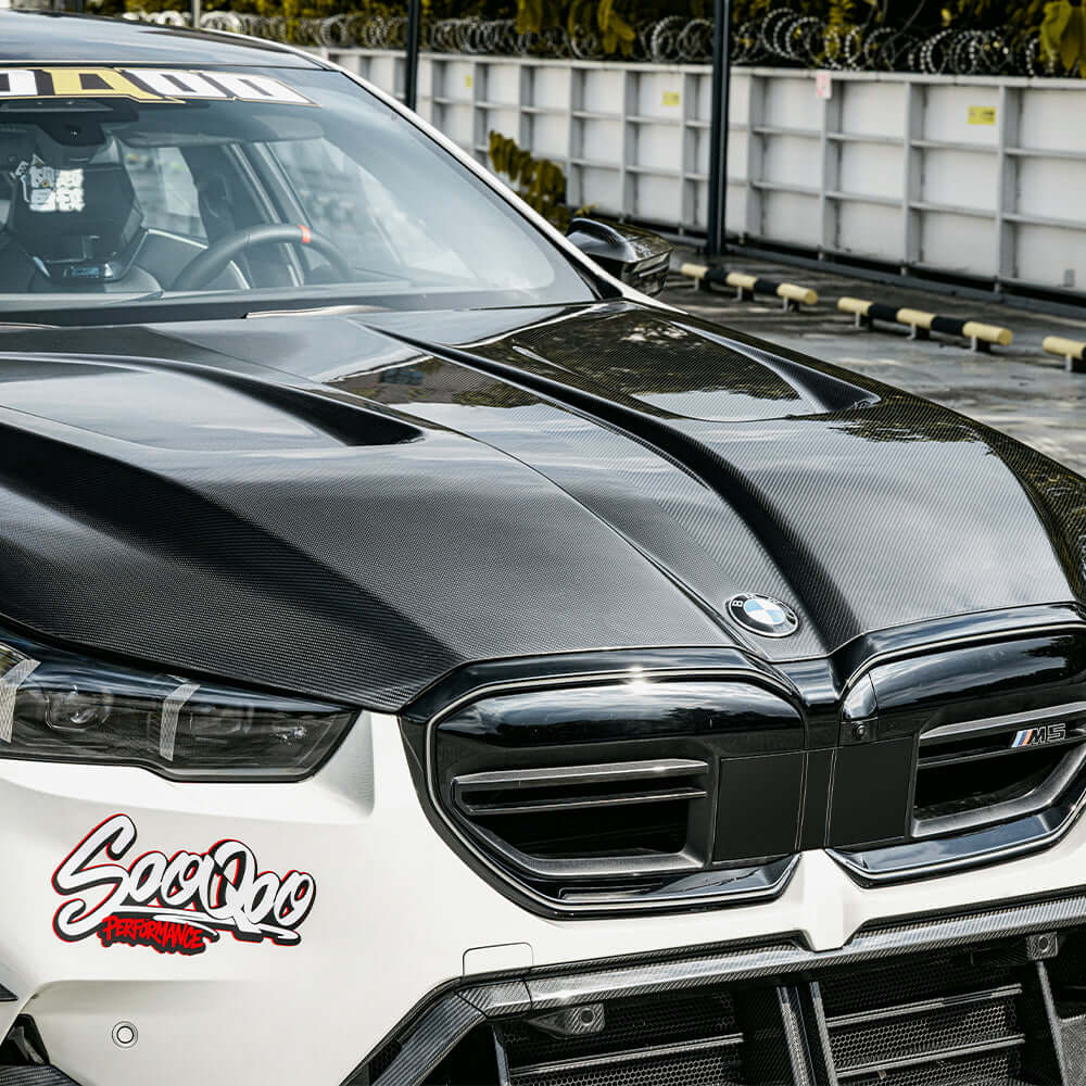 Sooqoo Dry Carbon Vented Hood for BMW M5 G90/G99 (2025–Present)