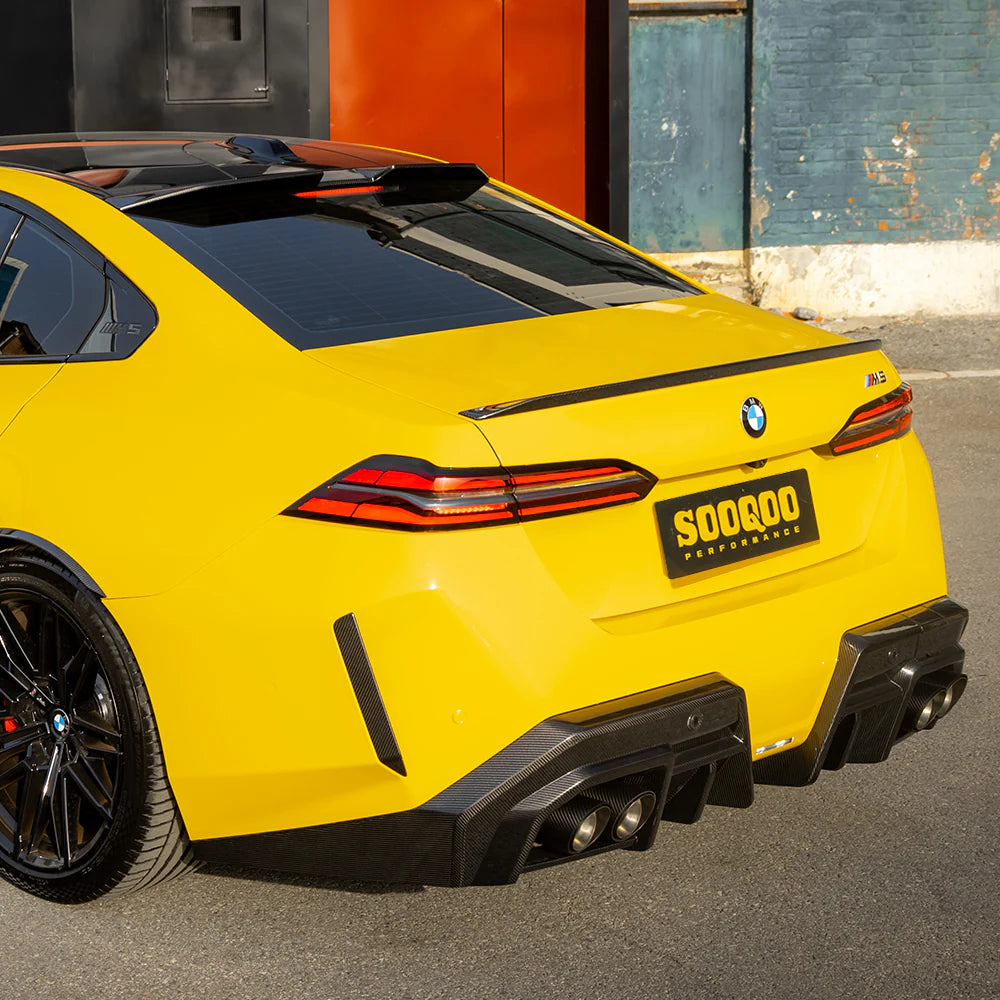 Sooqoo Dry Carbon V1 Rear Diffuser for BMW M5 G90 (2025–Present)
