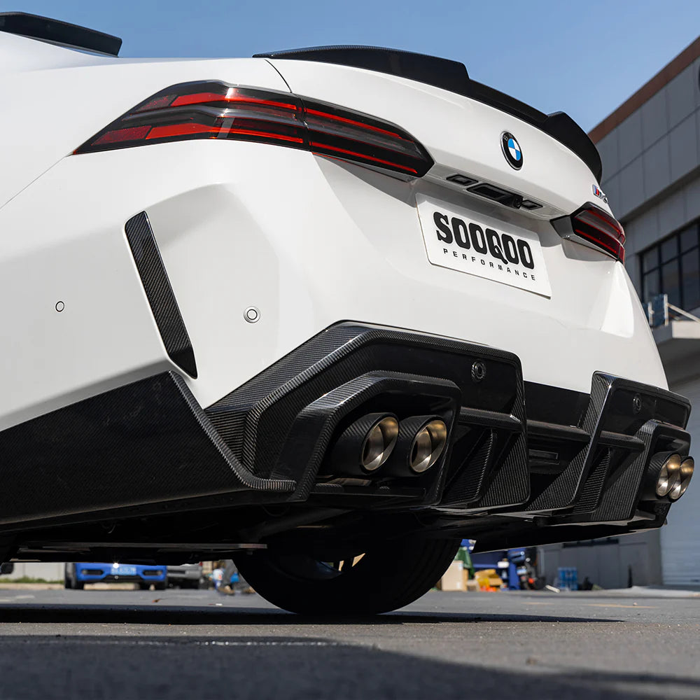 Sooqoo Dry Carbon V2 Rear Diffuser for BMW M5 G90 (2025–Present)