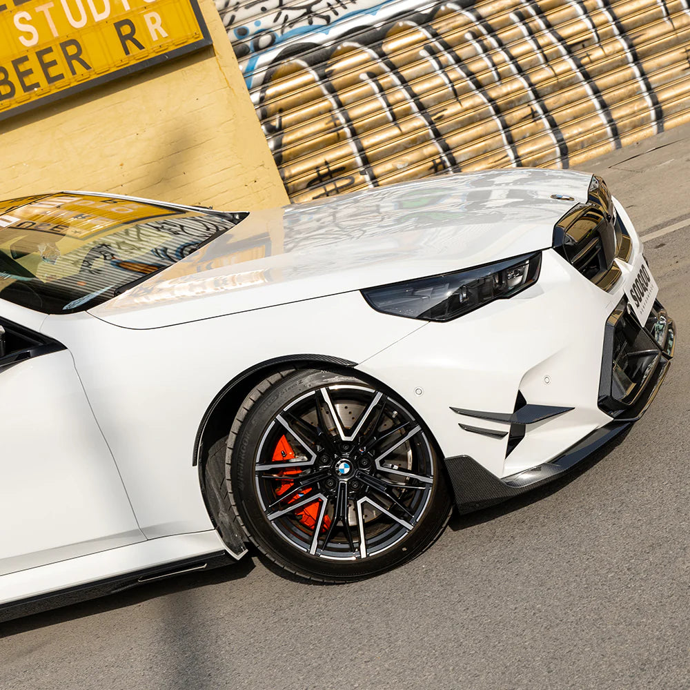 Sooqoo Dry Carbon Wheel Arch Trim for BMW M5 G90 (2025–Present)