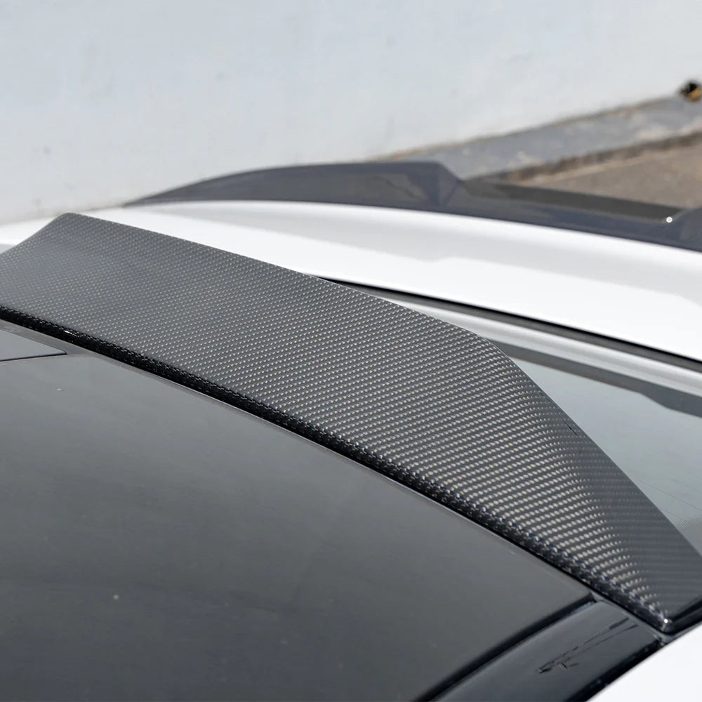 Sooqoo Dry Carbon Roof Spoiler for BMW M5 G90 (2025–Present)