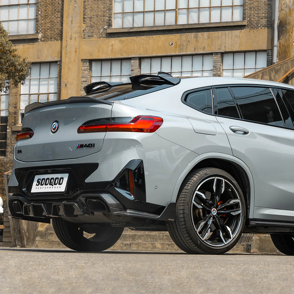 Sooqoo Dry Carbon Rear Diffuser with Brake Light for BMW X4 G02 (2020–Present)