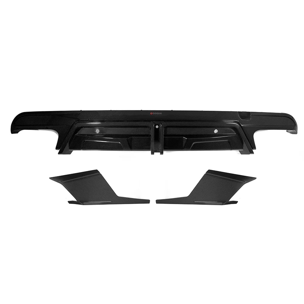 Sooqoo Dry Carbon Rear Diffuser with Brake Light for BMW X5M F95 (2020–Present)